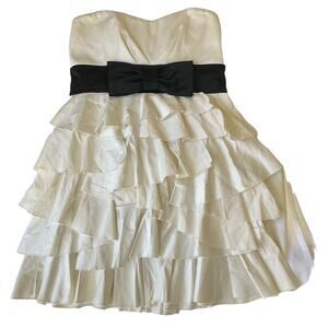 Teeze Me Women’s Sexy Sleeveless Dress size L (13), Ivory White w Black Belt